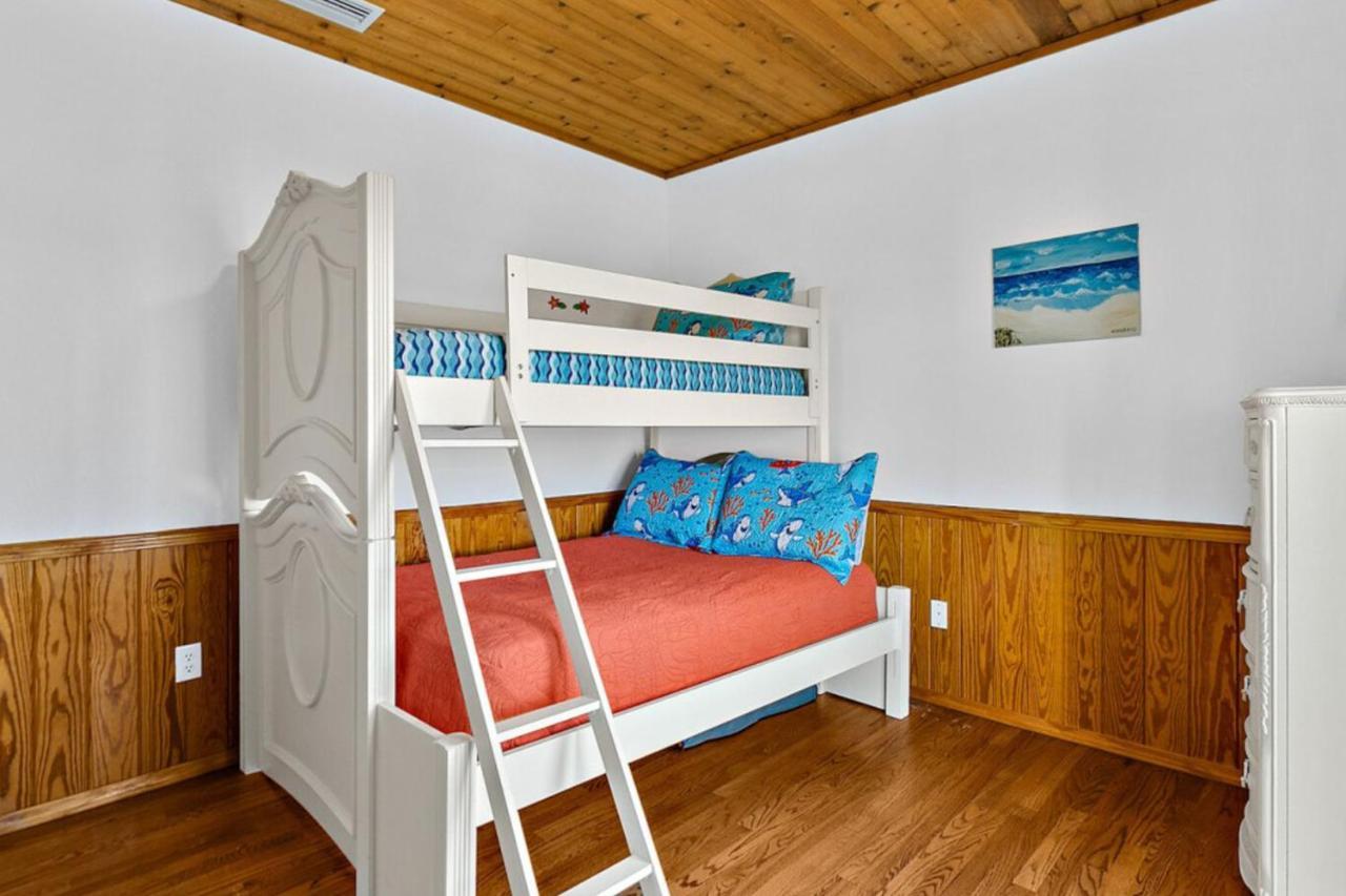 Sandy Feet Retreat Holiday home *