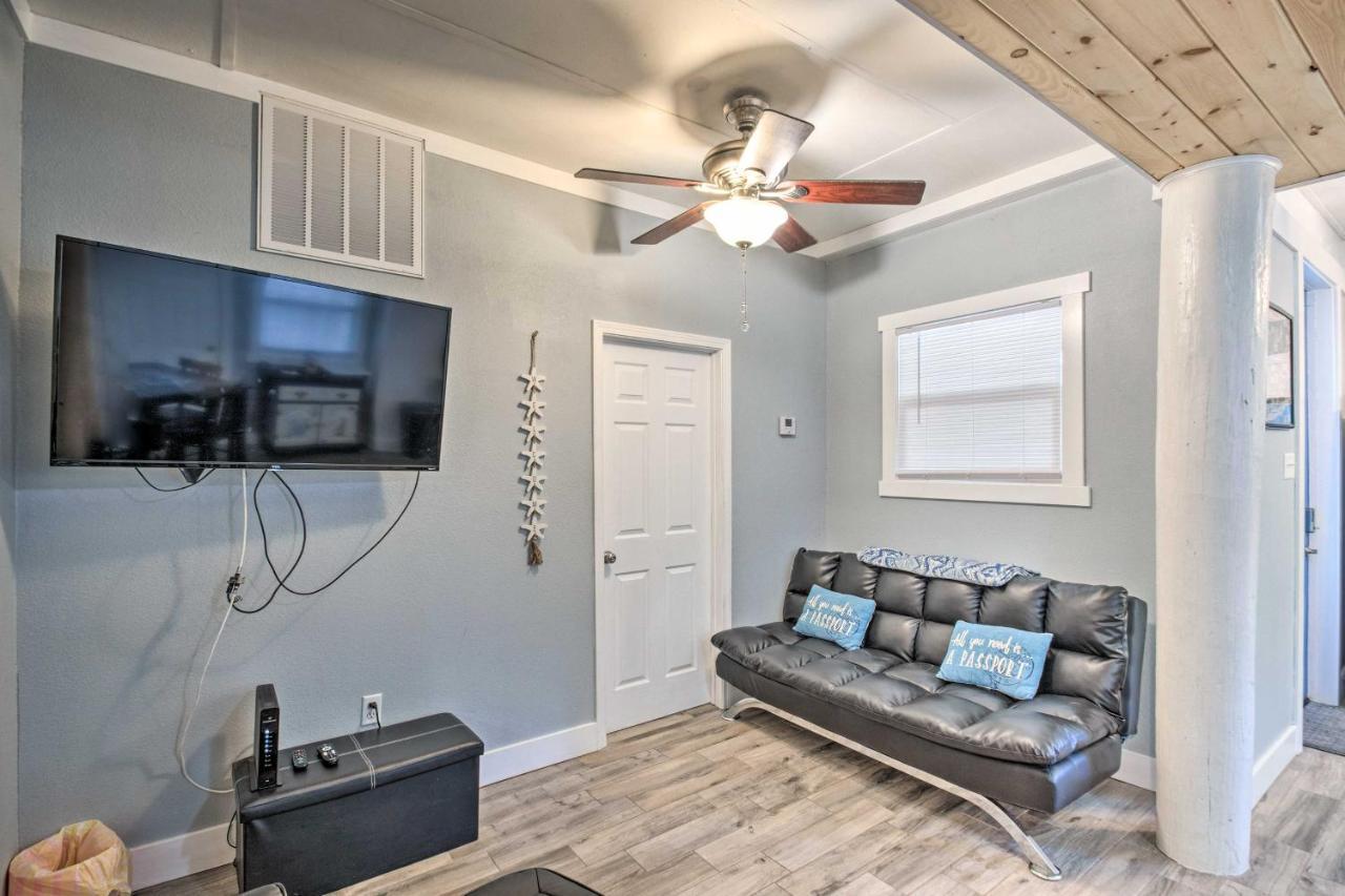 Holiday home About 3 Mi To Perdido Key Beach! Pensacola
