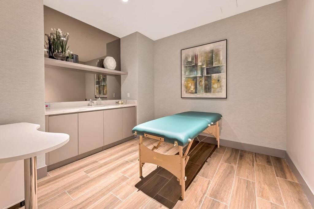 Luxury 1bd/1bt In Downtown Doral Miami