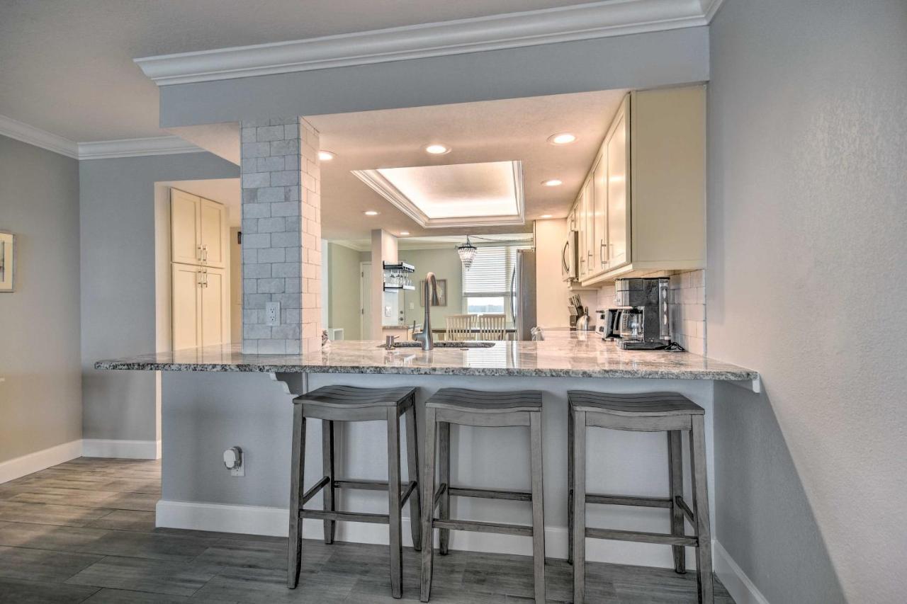 Remodeled Redington Shores Gem On The Beach! St. Pete Beach