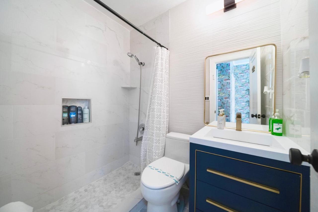 King Bed Mermaid - Heart Of Palm Beach, Free Parking Included Palm Beach