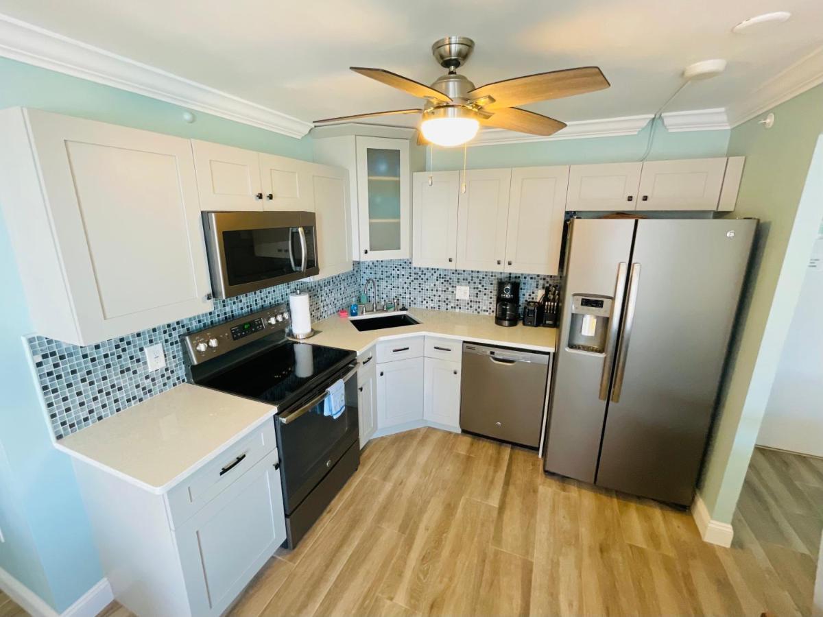 Apartment #1104 Lovers Key Club Ocean Front *