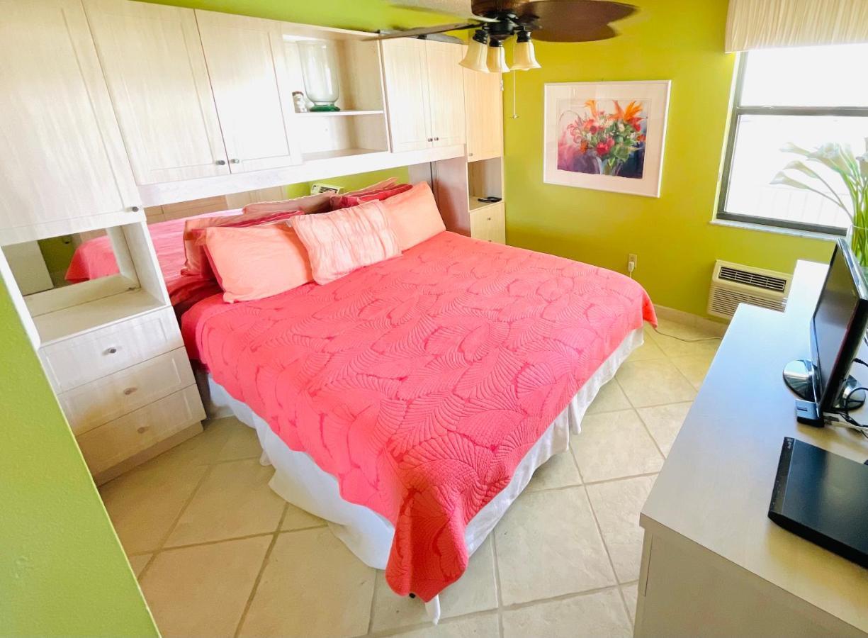 Apartment #903 Panoramic Ocean View At Lovers Key Club *