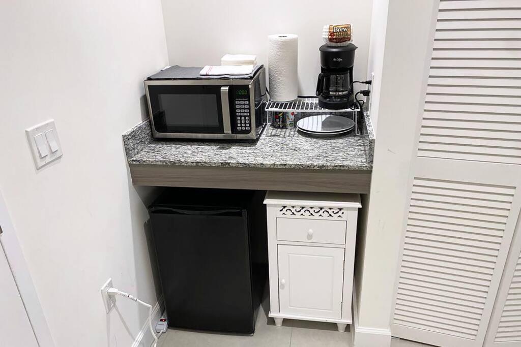 Luxury In Downtown Doral Apartment