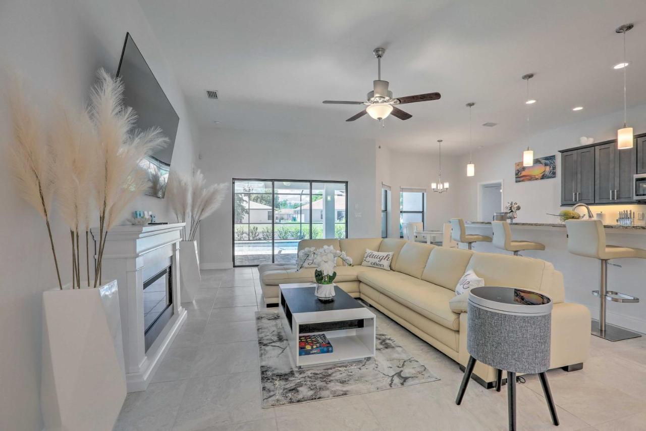 With Private Saltwater Pool! * Cape Coral