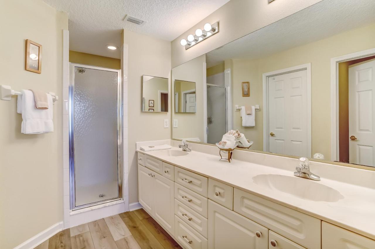 Ocean Park Apartment