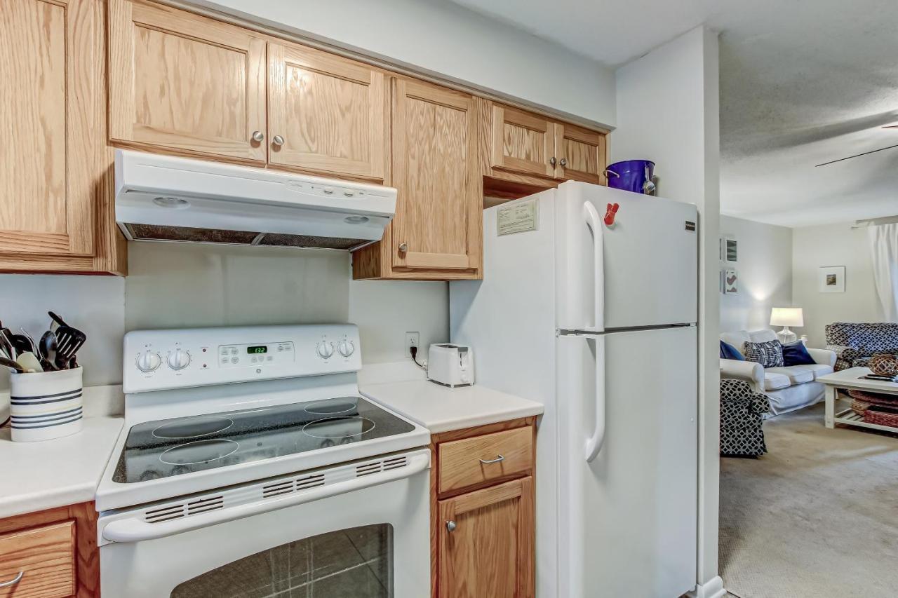 Apartment Wooded Views Seclude