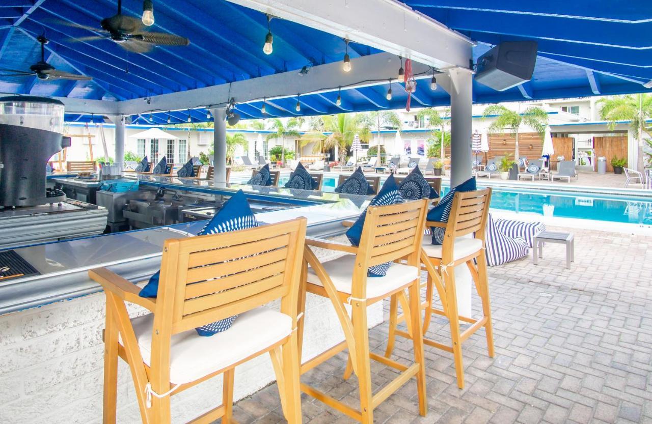 Skipjack & Marina Inn