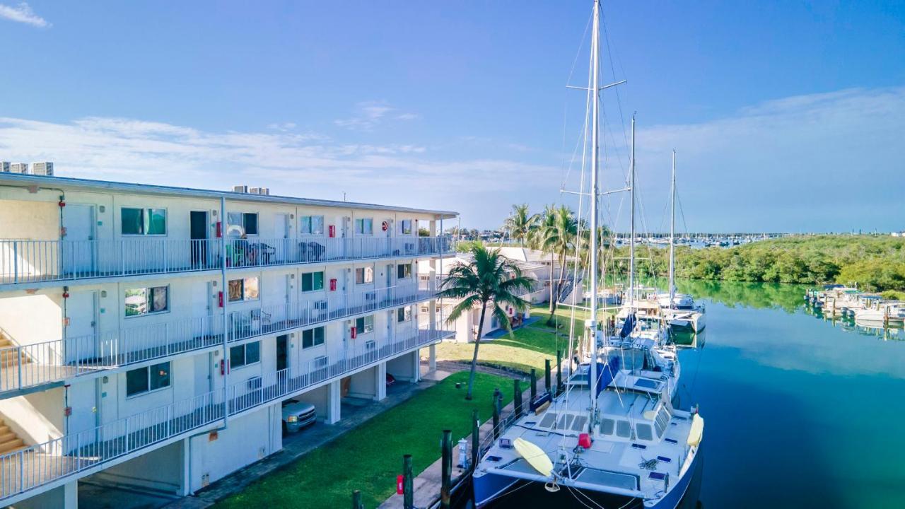Skipjack & Marina Marathon