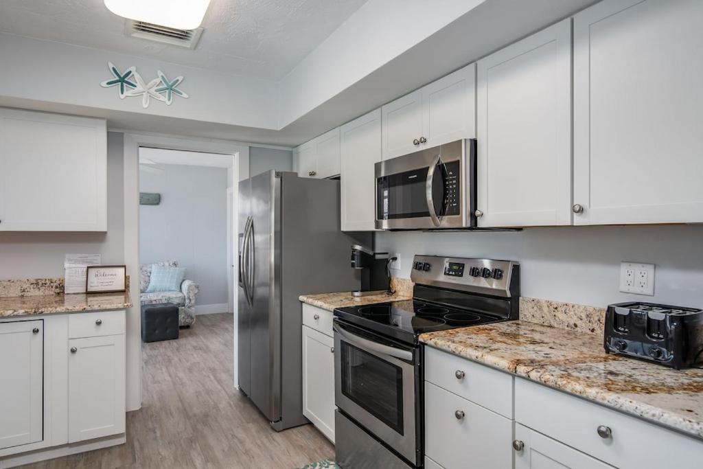 Mermaid Manor; Waterfront With Direct Ocean Access And Private Heated Pool Marco Island