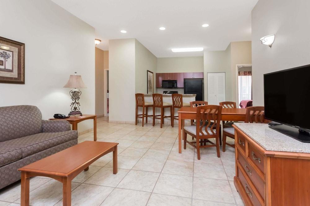 Clarion Ormond At Destination Daytona 2* Ormond Beach