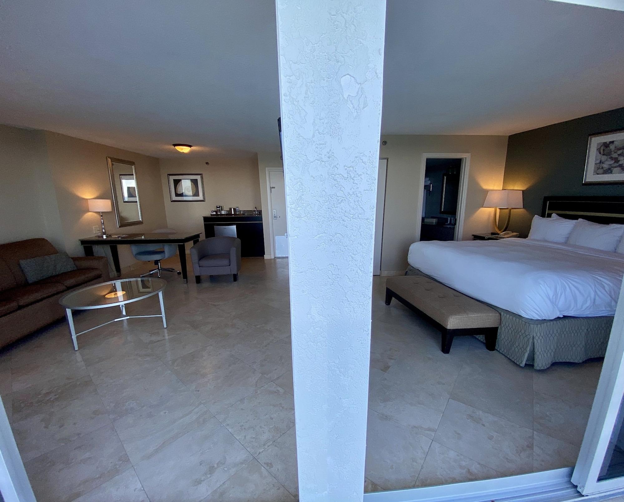 Radisson Oceanfront