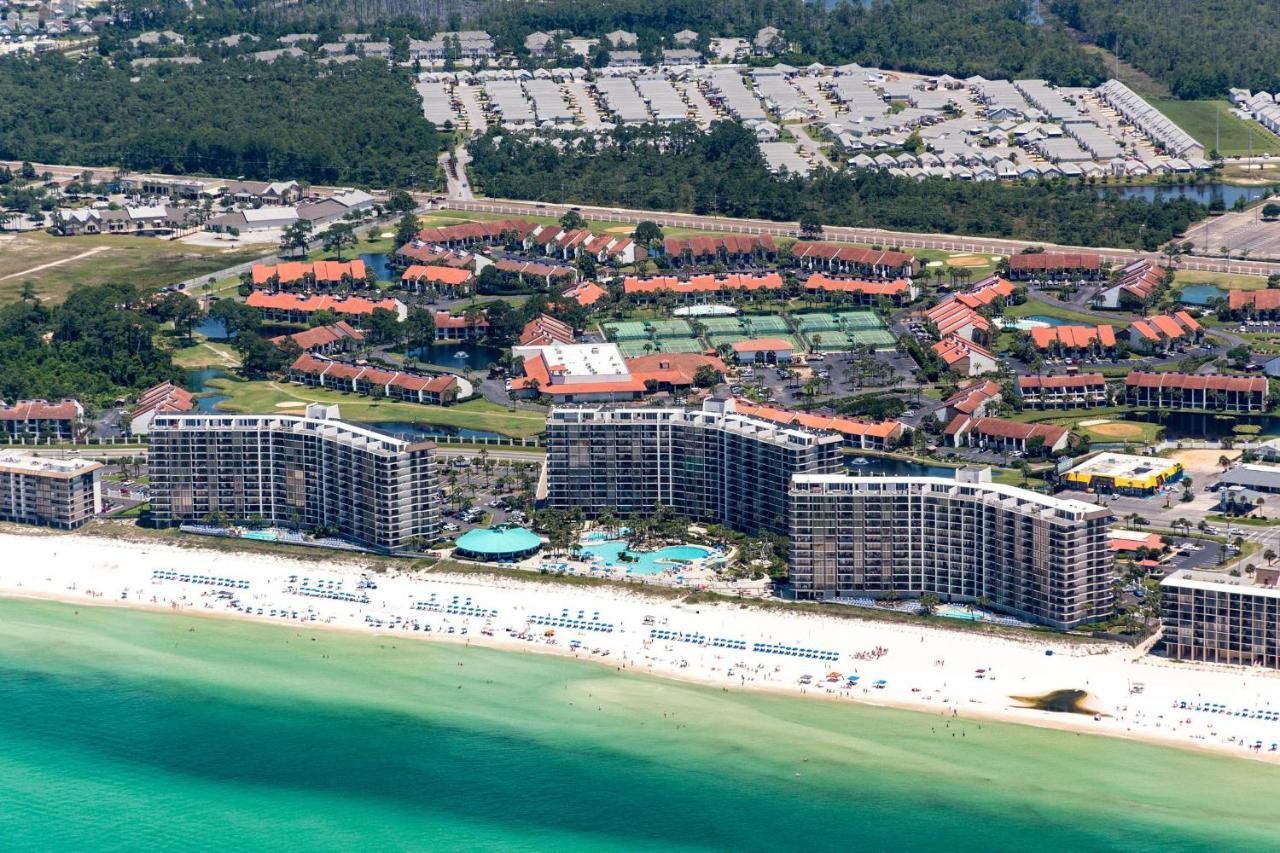 Apartment Windward 403 At Edgewater