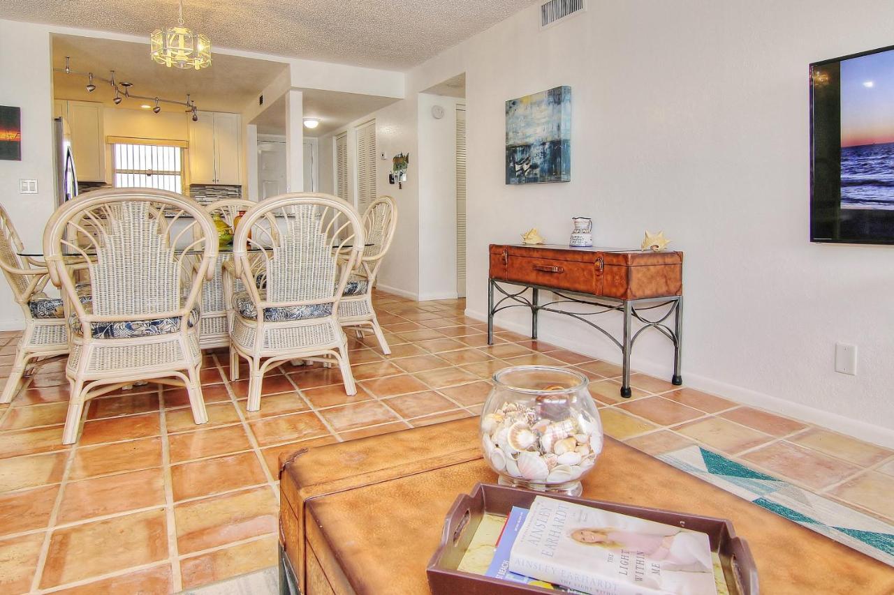 Apartment Landmark Towers 1606 Clearwater Beach