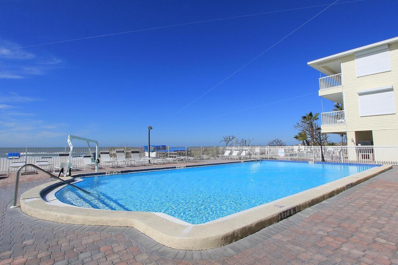 Dollar 501 Apartment *