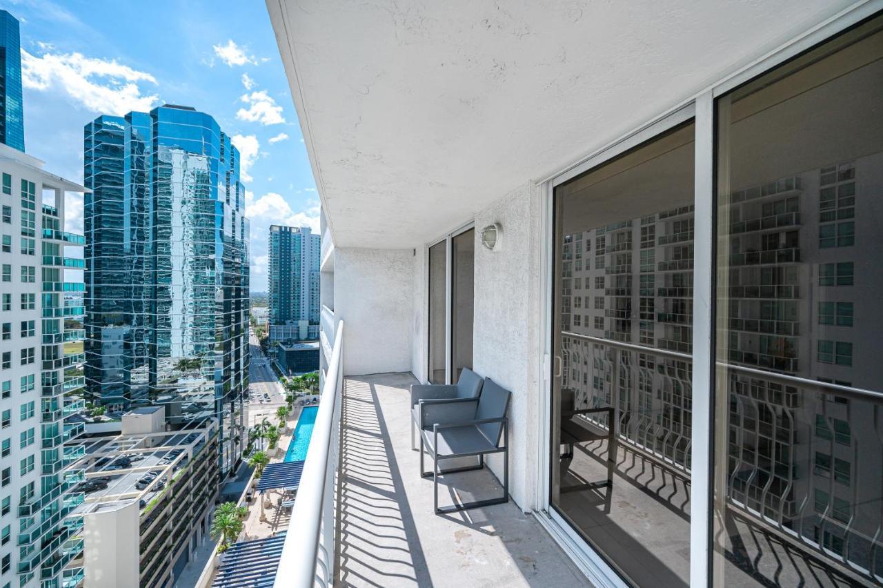 The Club At Brickell Bay Apartment