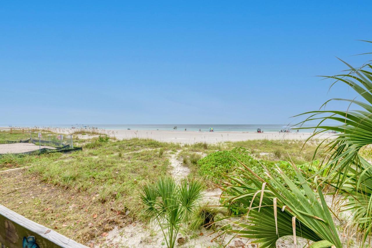 Anna Maria Island Beach Happy-direct Beach Front-1br-1br Bradenton Beach