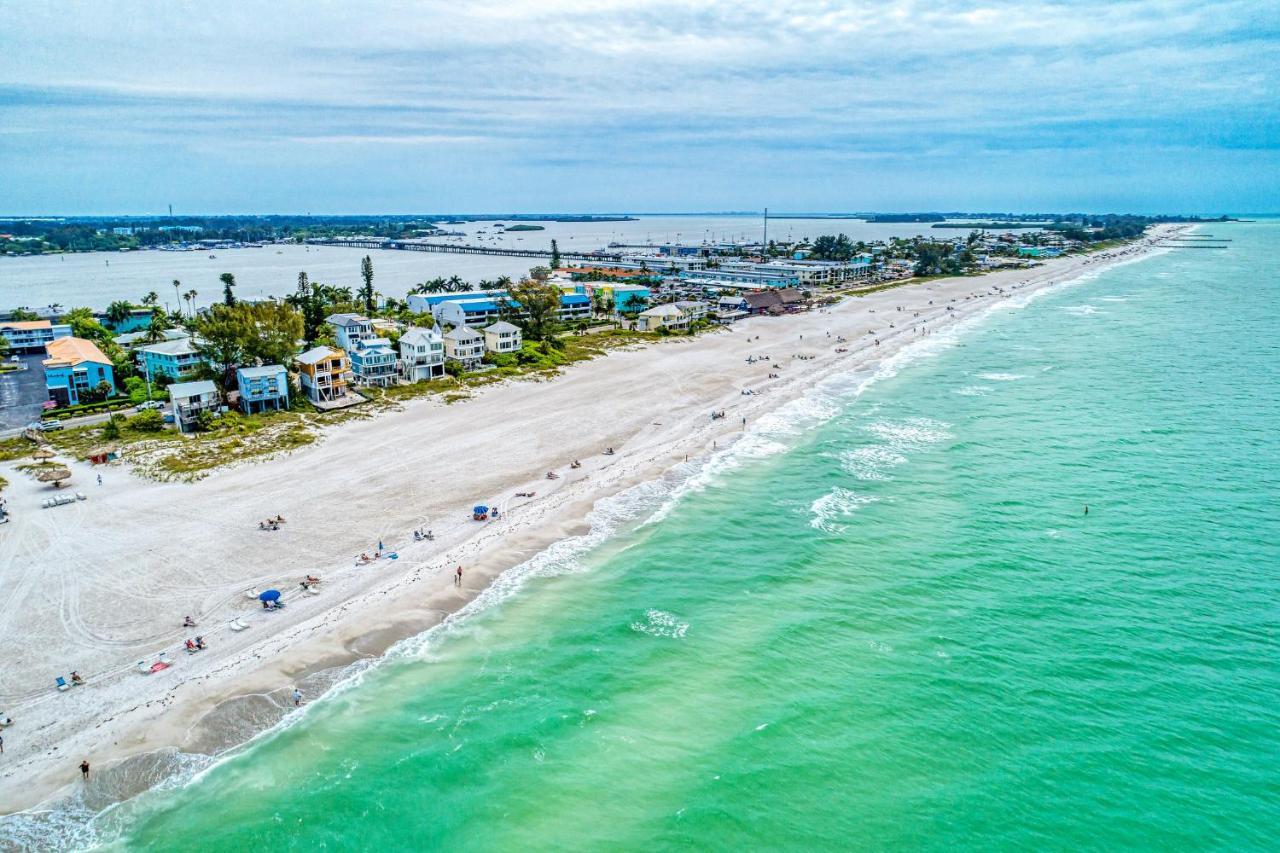 Anna Maria Island Beach Happy-direct Beach Front-1br-1br Bradenton Beach