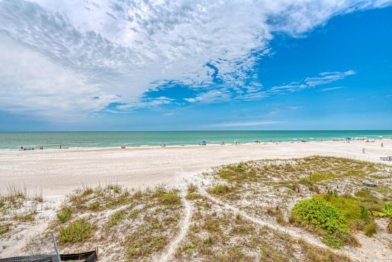 Anna Maria Island Beach Happy-direct Beach Front-1br-1br Holiday home *