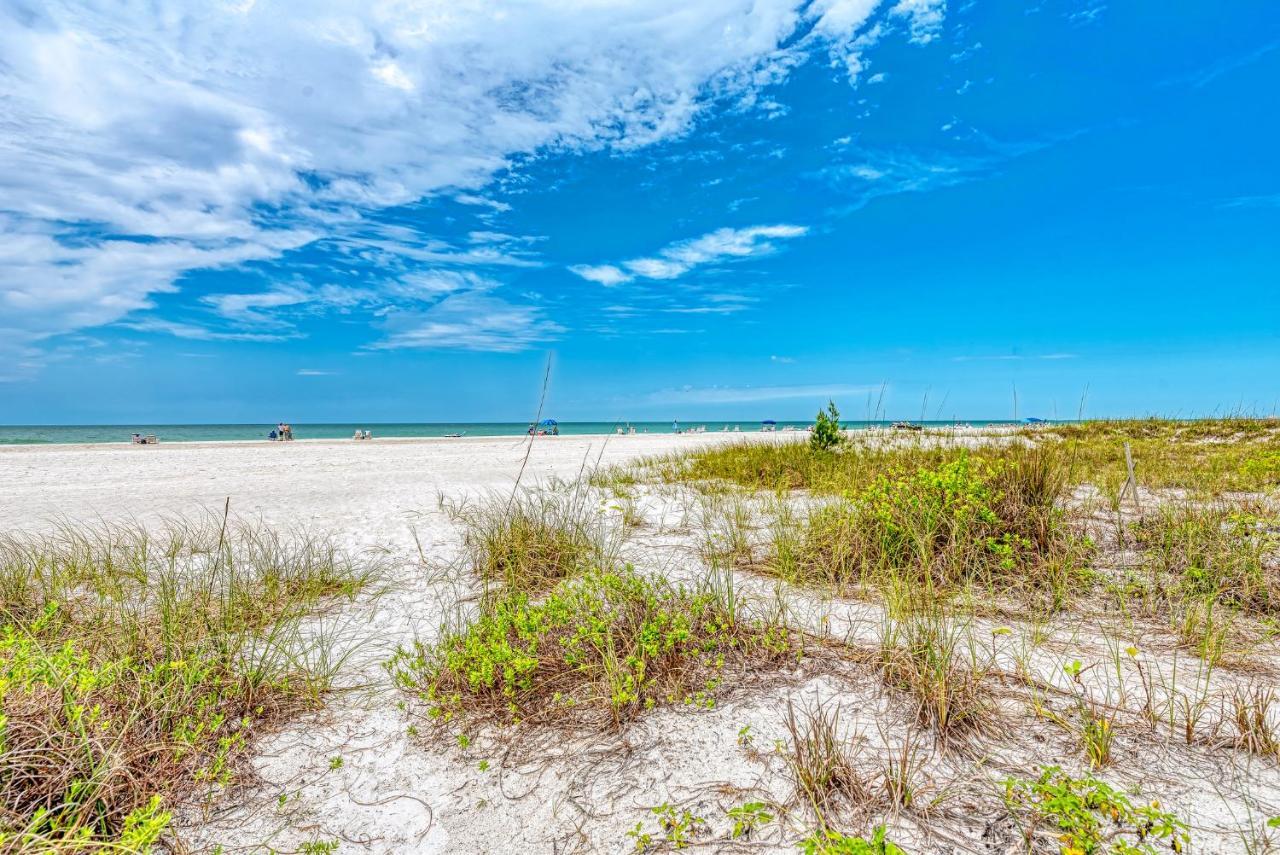Anna Maria Island Beach Happy-direct Beach Front-1br-1br Holiday home