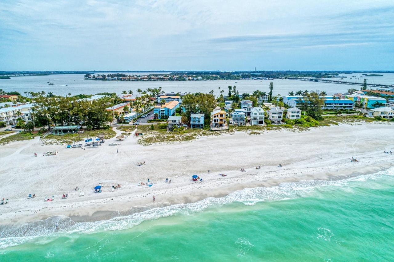 Anna Maria Island Beach Happy-direct Beach Front-1br-1br Holiday home