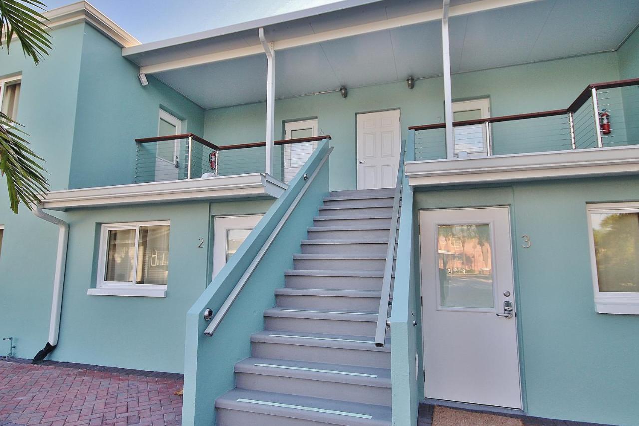 Bungalow Beach Place 3 Apartment Clearwater Beach