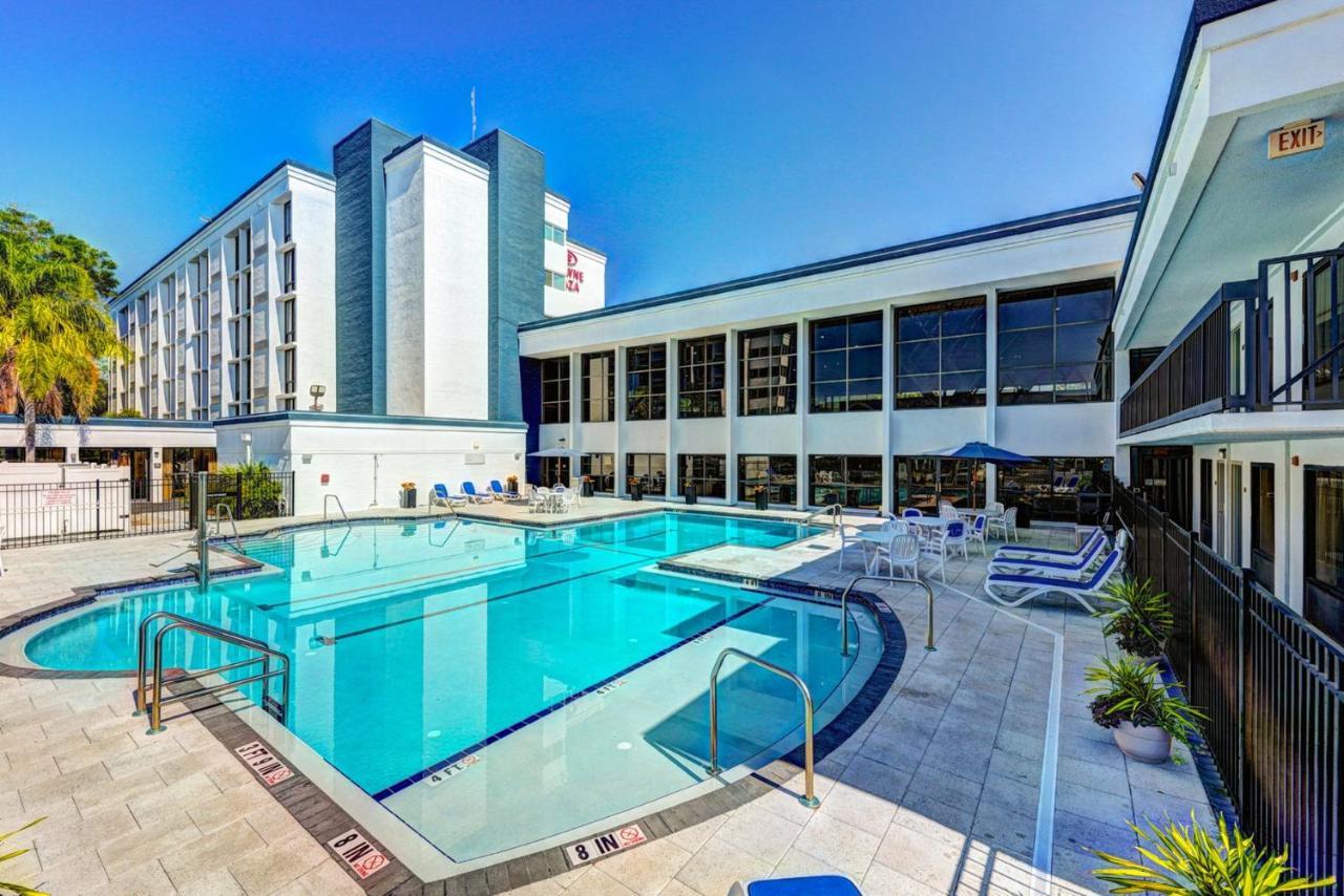 Crowne Plaza Airport By Ihg Hotel 4*