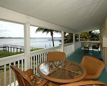 Hotel Tradewinds By Resortquest Bradenton Beach