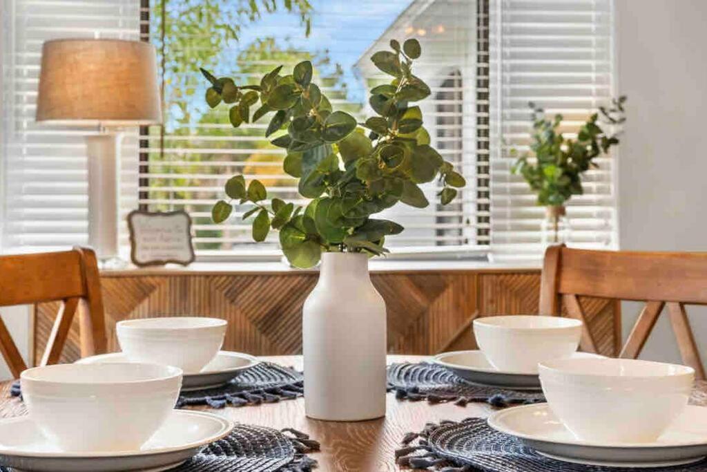 Holiday home Saltwaterpool- Gameroom -tropical Sunsets - Kayaks - Fishing