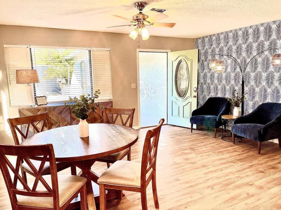 Saltwaterpool- Gameroom -tropical Sunsets - Kayaks - Fishing Holiday home Hernando Beach