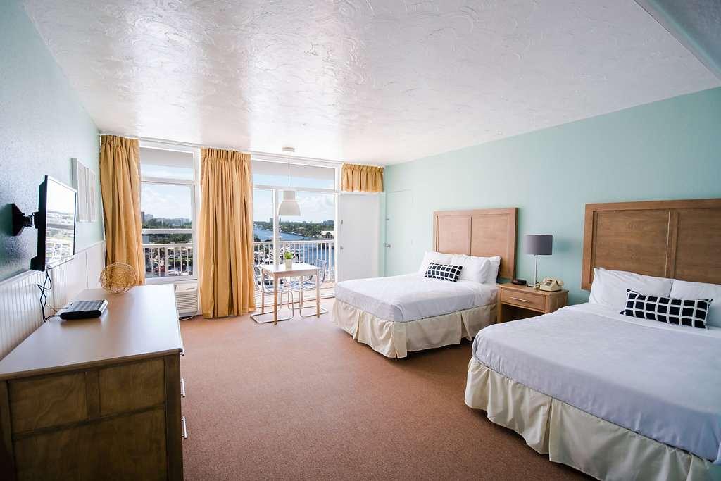 Hotel Sands Harbor And Marina Pompano Beach