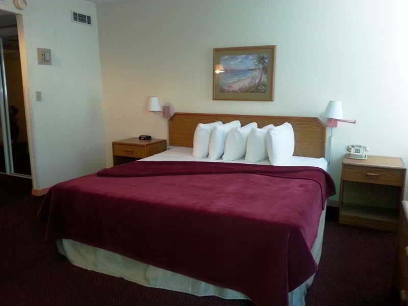 Seaspray Hotel 3*