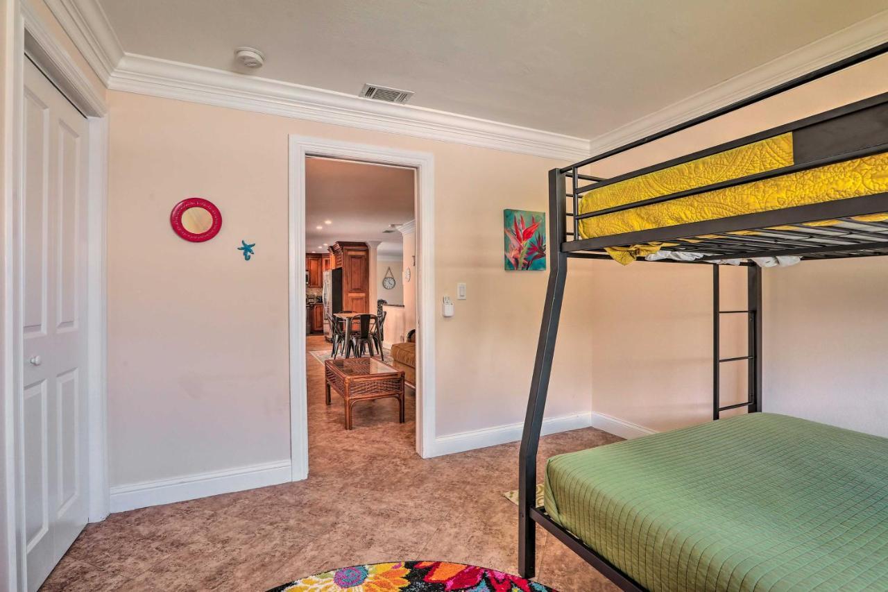 Holiday home Private Pool And Covered Patio Haven! Cape Coral