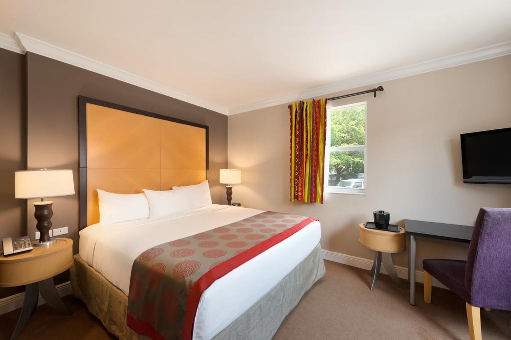 Ramada By Wyndham Miami Springs/miami International Airport Hotel