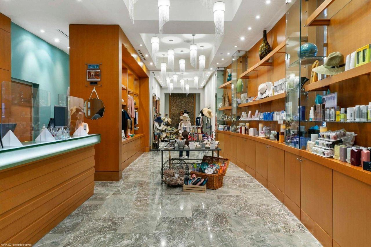 Singer Island And Spa, Located At The Palm Aparthotel *