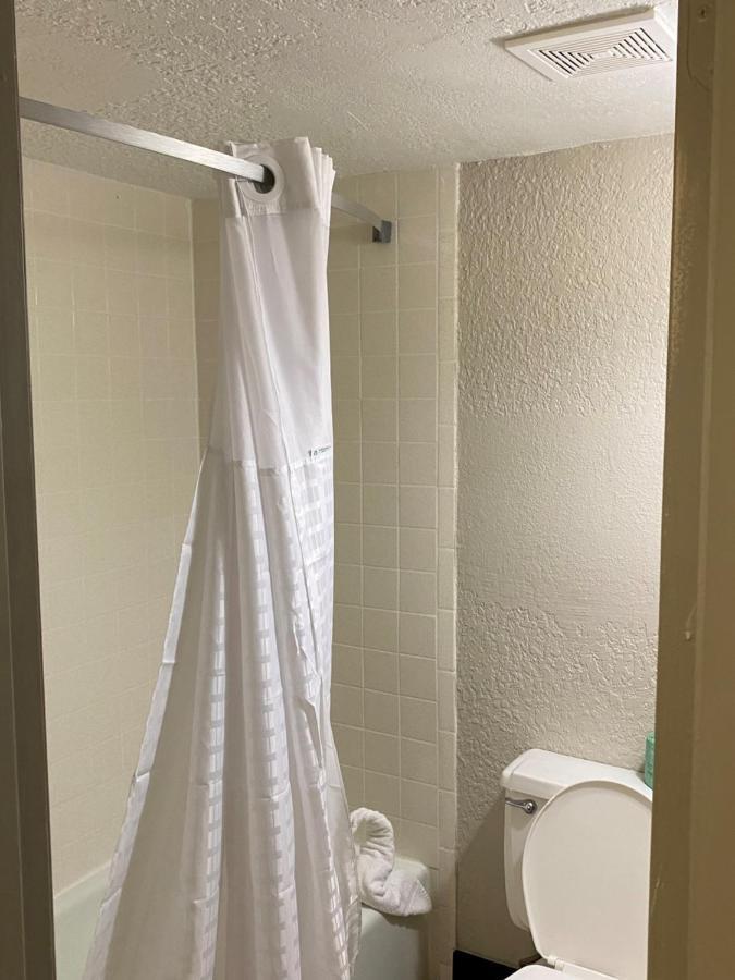 Days By Wyndham Pierce Midtown Hotel 2*