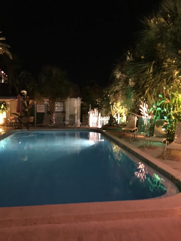 Amber Tides Motel