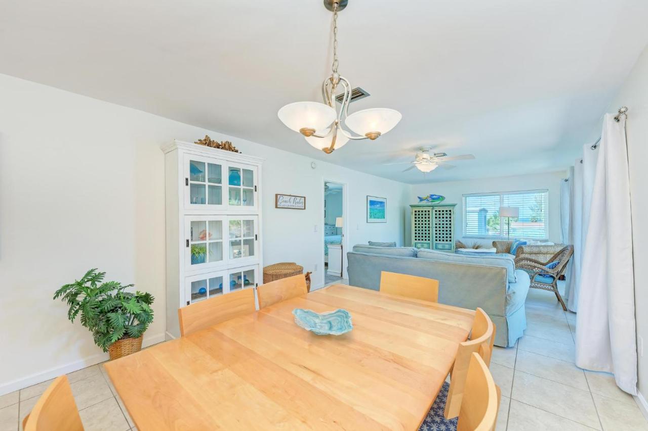 Anna Maria Island Bay Watch