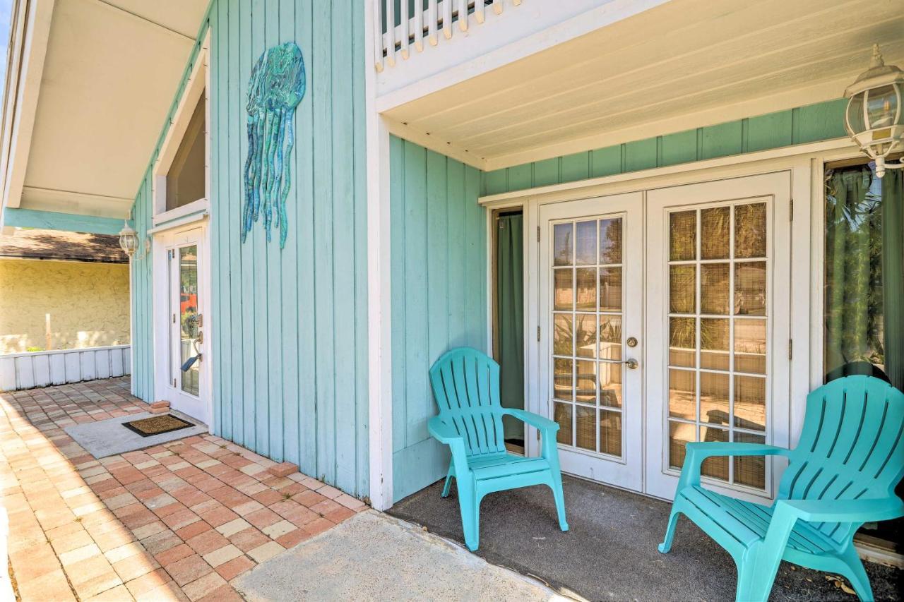 With Pool - Walk To Beach! Holiday home