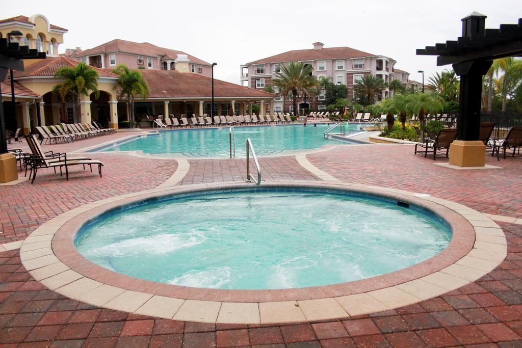 Vista Cay Resort 3*