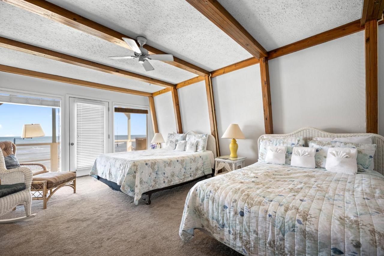 Oasis House, 2 Bedrooms, Sleeps 6, Front, Hdtv, Wifi Flagler Beach
