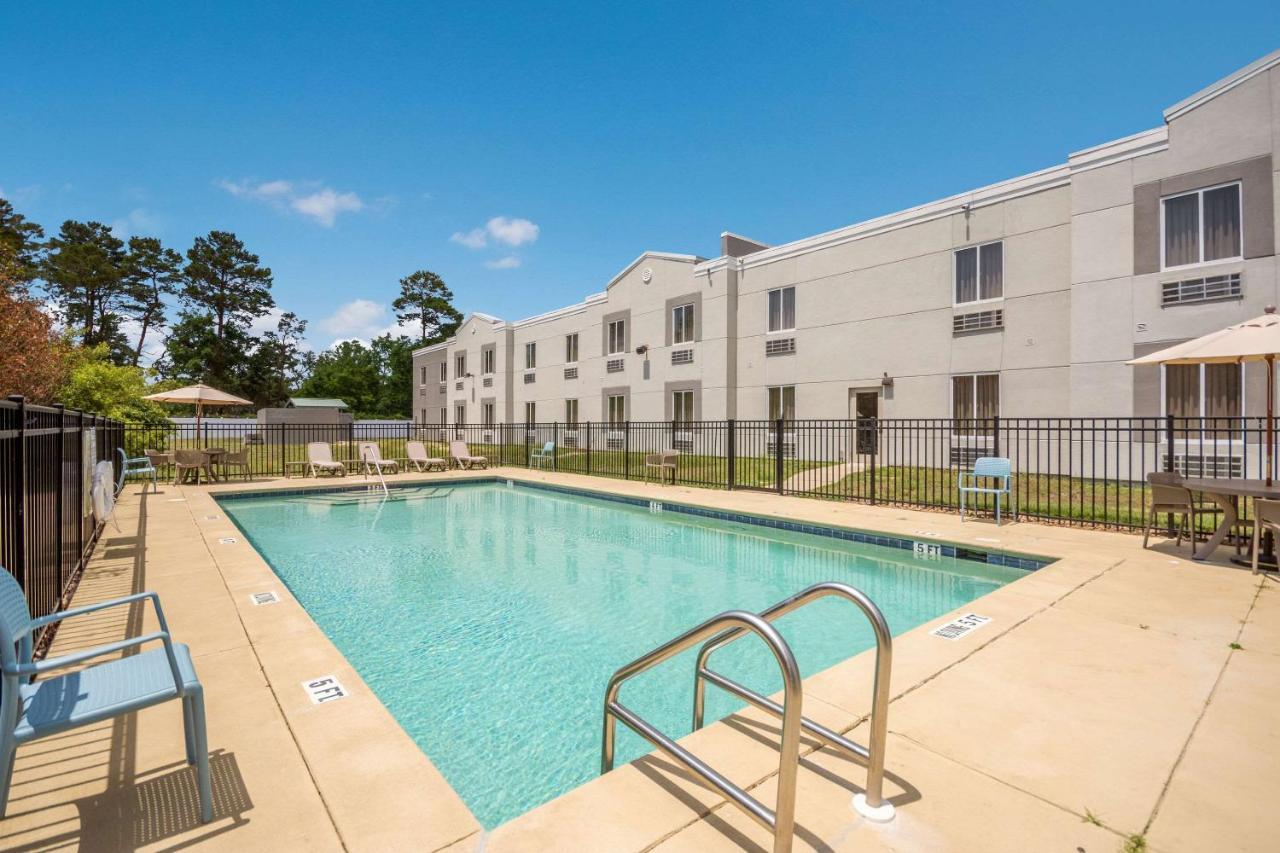 Hotel Sleep & - Destin Niceville