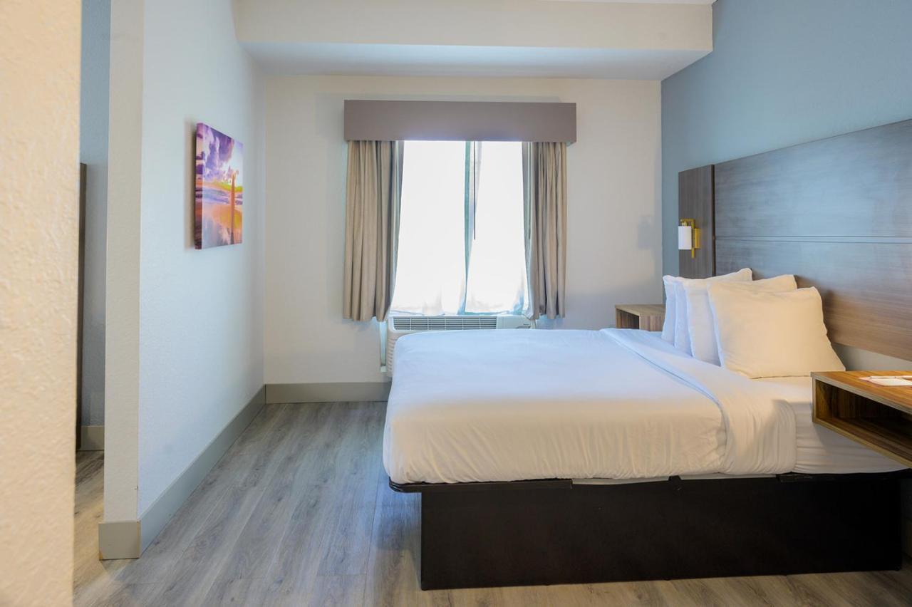 Hawthorn Extended By Wyndham Panama Hotel 3*