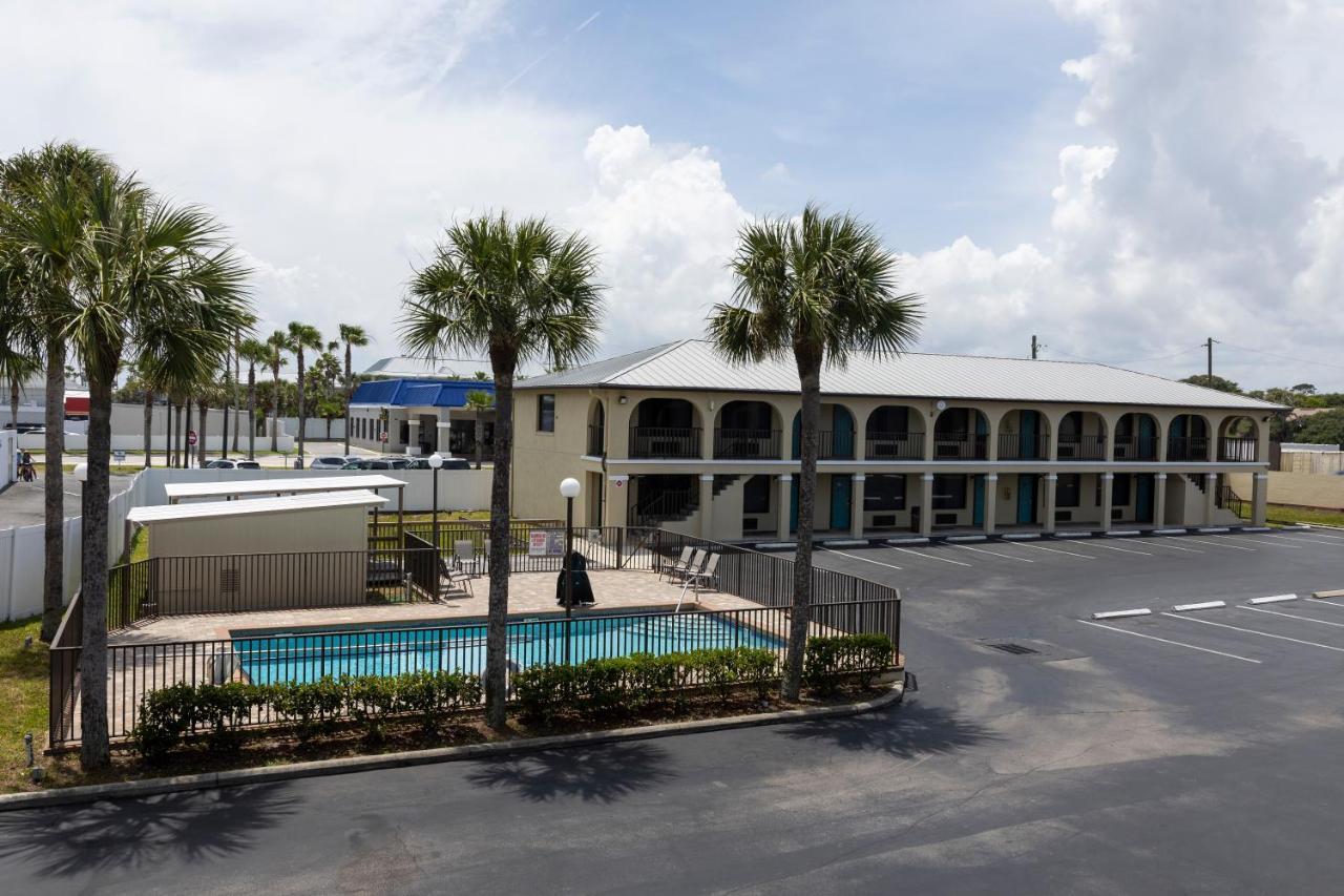 Hotel Ocean Breeze St. Augustine Beach