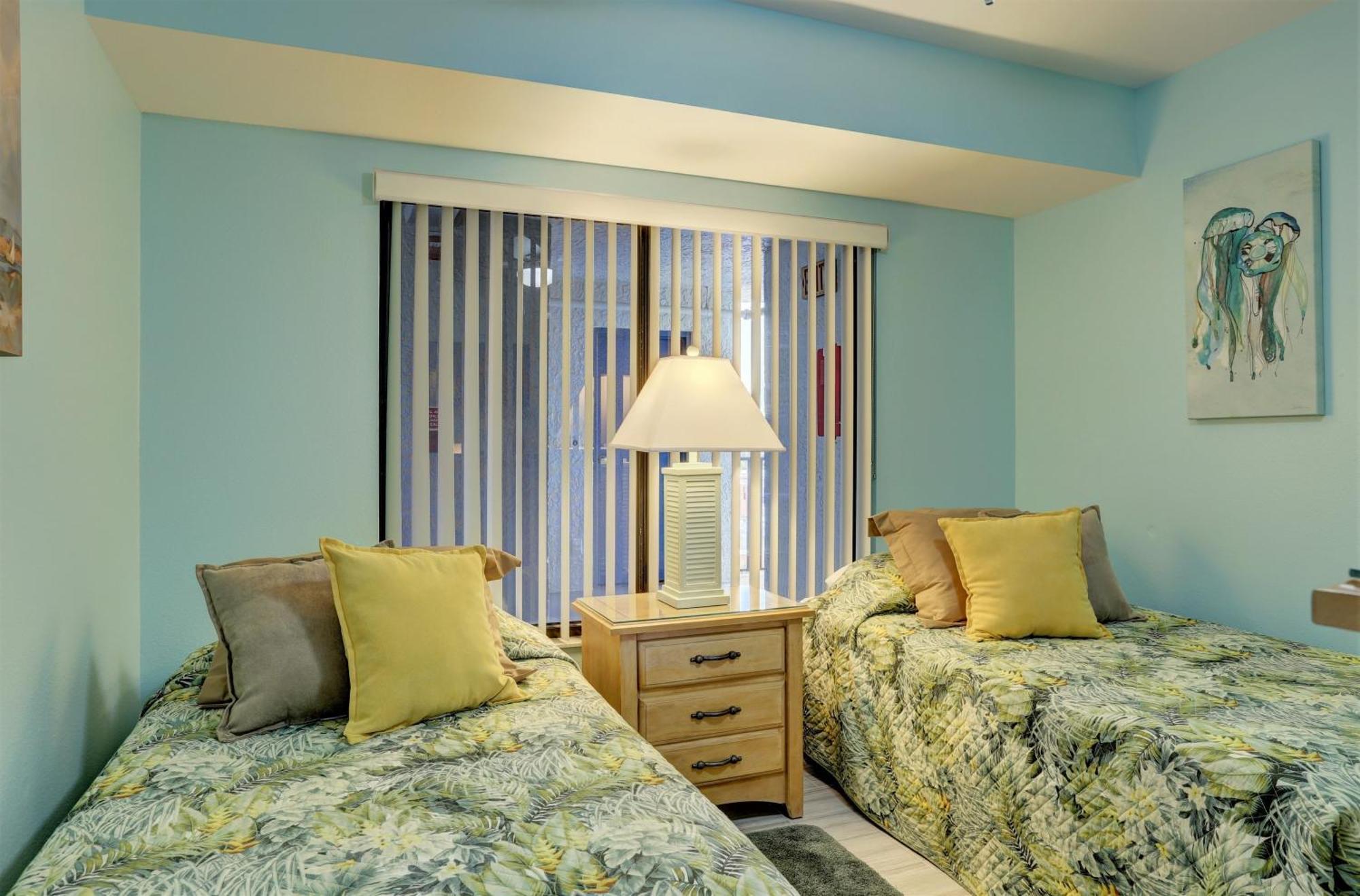 Aparthotel Caprice By Travel Services 3*