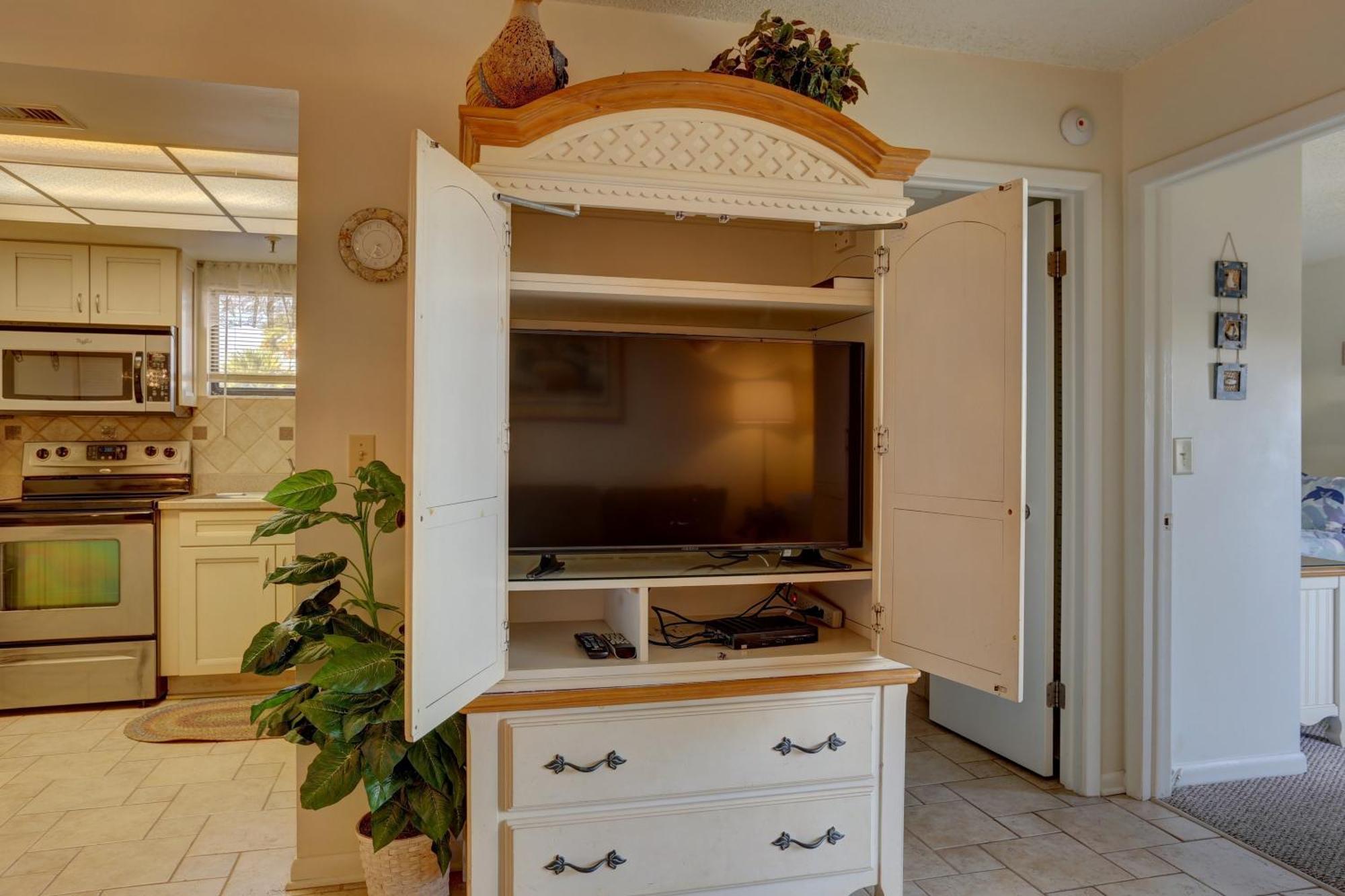 Aparthotel Caprice By Travel Services St. Pete Beach