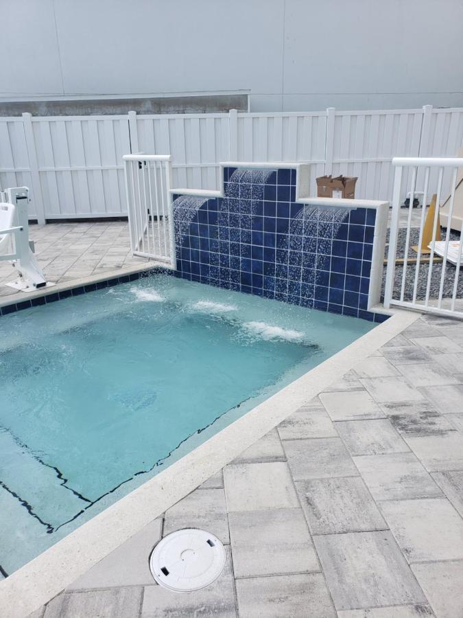 The Maverick Resort