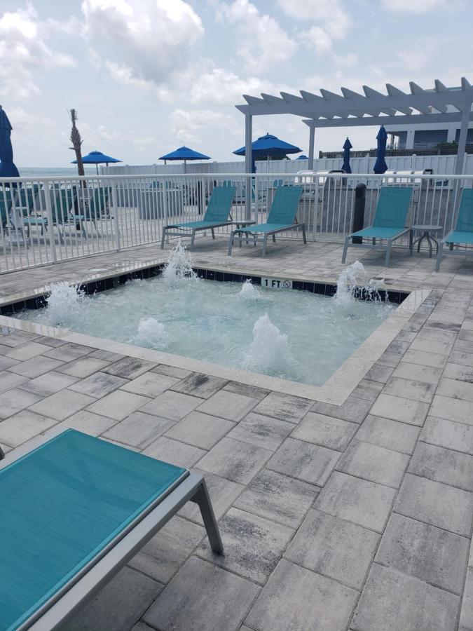 Resort The Maverick Ormond Beach