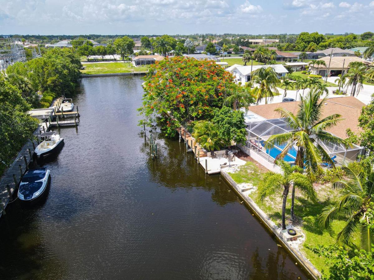 Waterfront Pool With Sailboat Access * Cape Coral