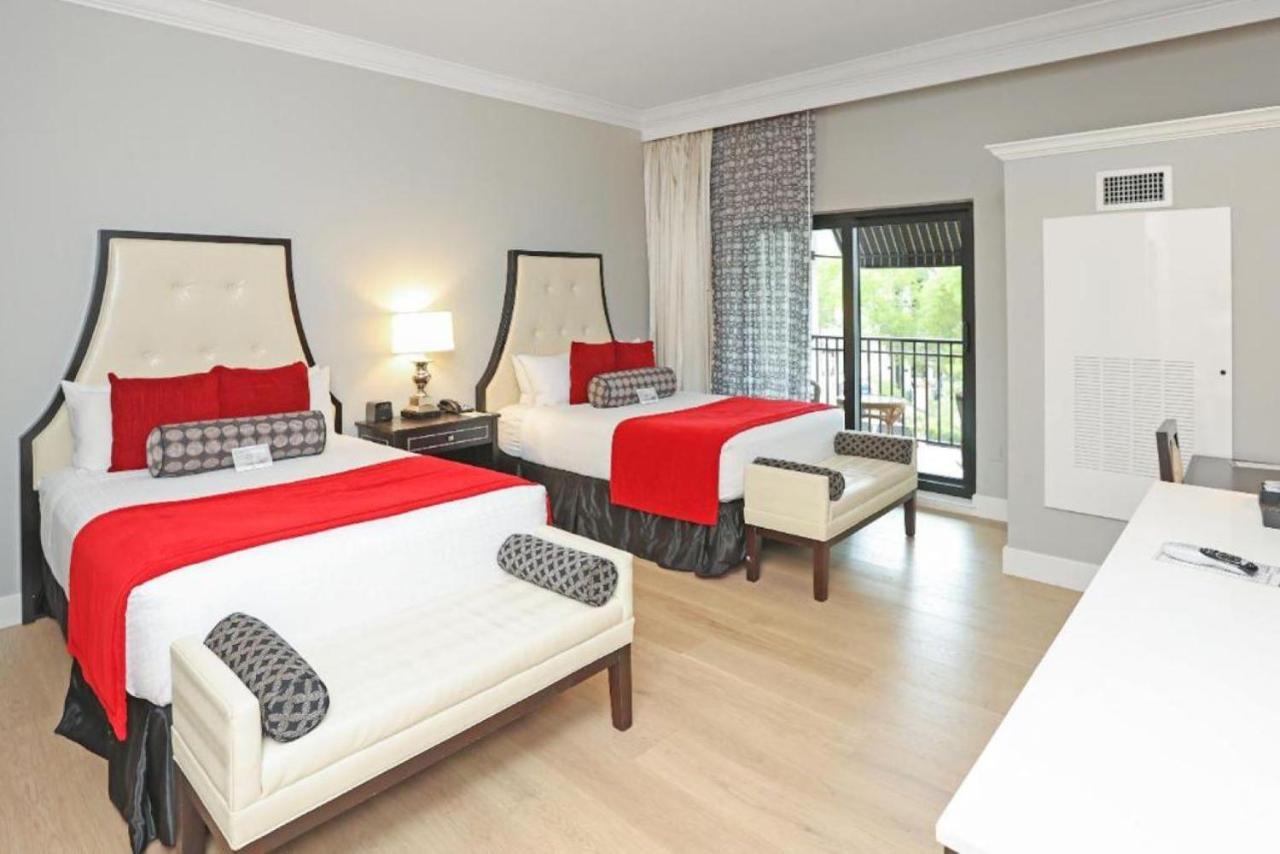 On Fifth 4* Naples
